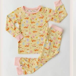 Tiny Jams Cottontail Cuties Yellow Easter Bunny Two-Piece Pajamas 18-24 mos NWT